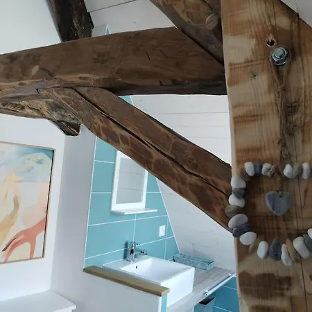 Tatil Evi 3* La Colinette, Du Bourget
